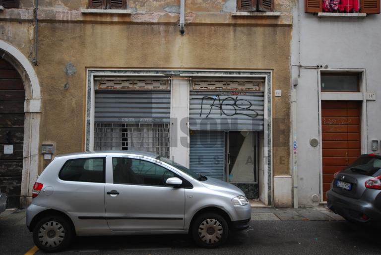 img_277_00003.jpg img_277_00003.jpg