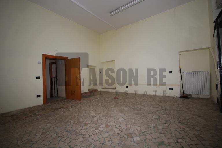 img_277_00005.jpg img_277_00005.jpg