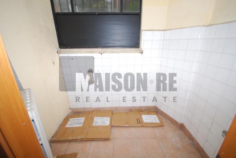 img_277_00007.jpg img_277_00007.jpg