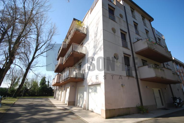 img_540_00007.jpg img_540_00007.jpg