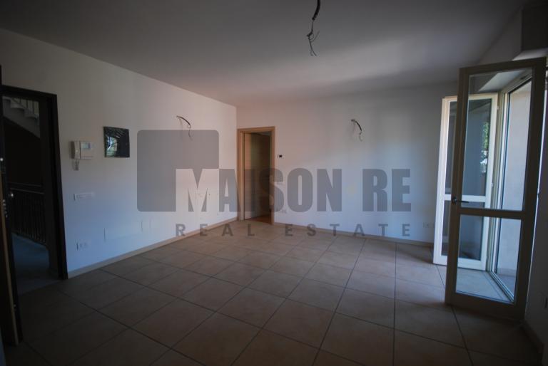 img_540_00017.jpg img_540_00017.jpg